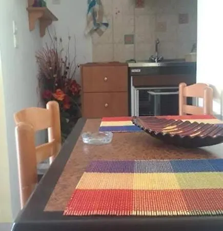 아파트 Lefkada Classic Two Bedroom 니키아나